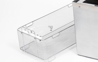 Hygea 6427 basket with irrigation manifolds for lumen surgical instruments